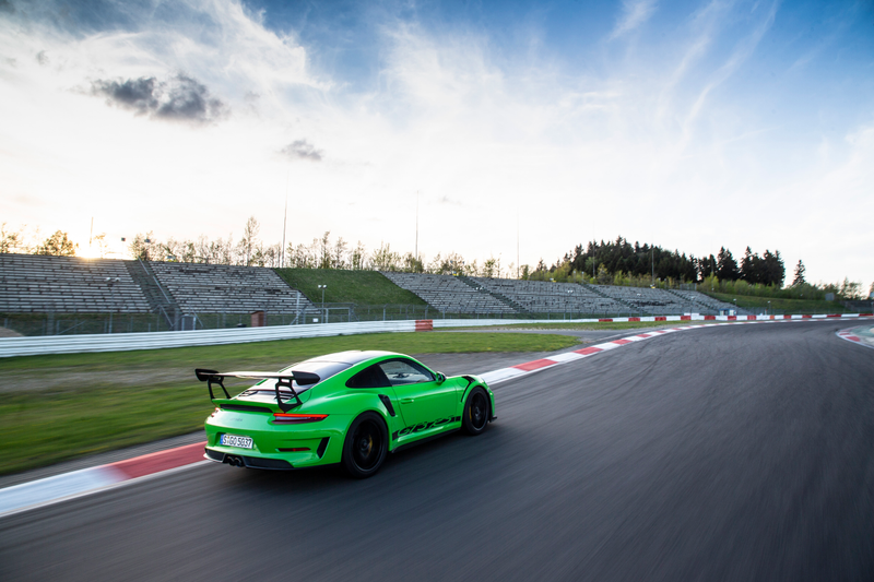 Illustration for article titled The 2019 Porsche GT3 RS Is The Exception To The Rules Of Physics